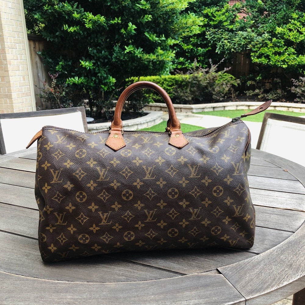100% AUTHENTIC Louis Vuitton Speedy 40 Travel Bag!